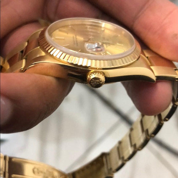 Rolex 36mm 18k gold 2012 oyster presidential - Picture 3 of 6